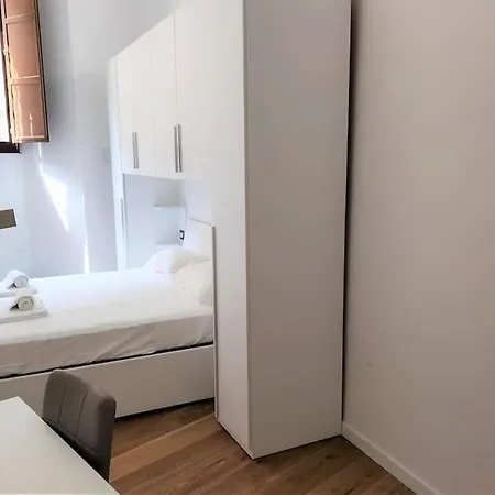 Apartment Pandolfini Apartment- With 2 Bedrooms *
