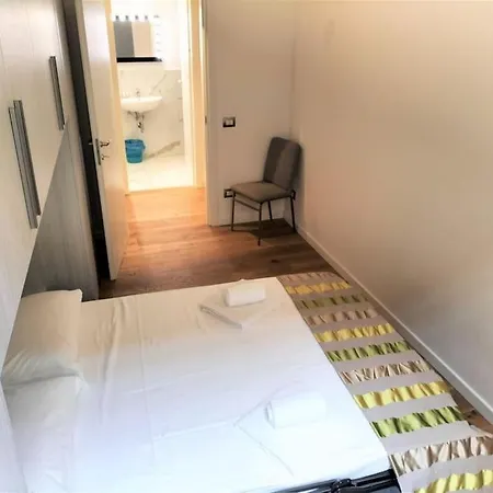 Pandolfini Apartment- With 2 Bedrooms