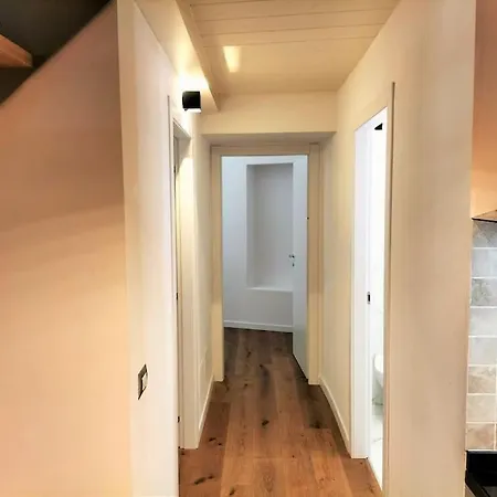 Pandolfini Apartment- With 2 Bedrooms *